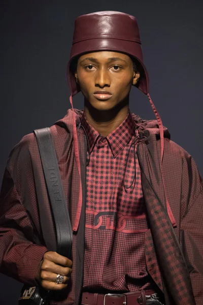 Look 20
